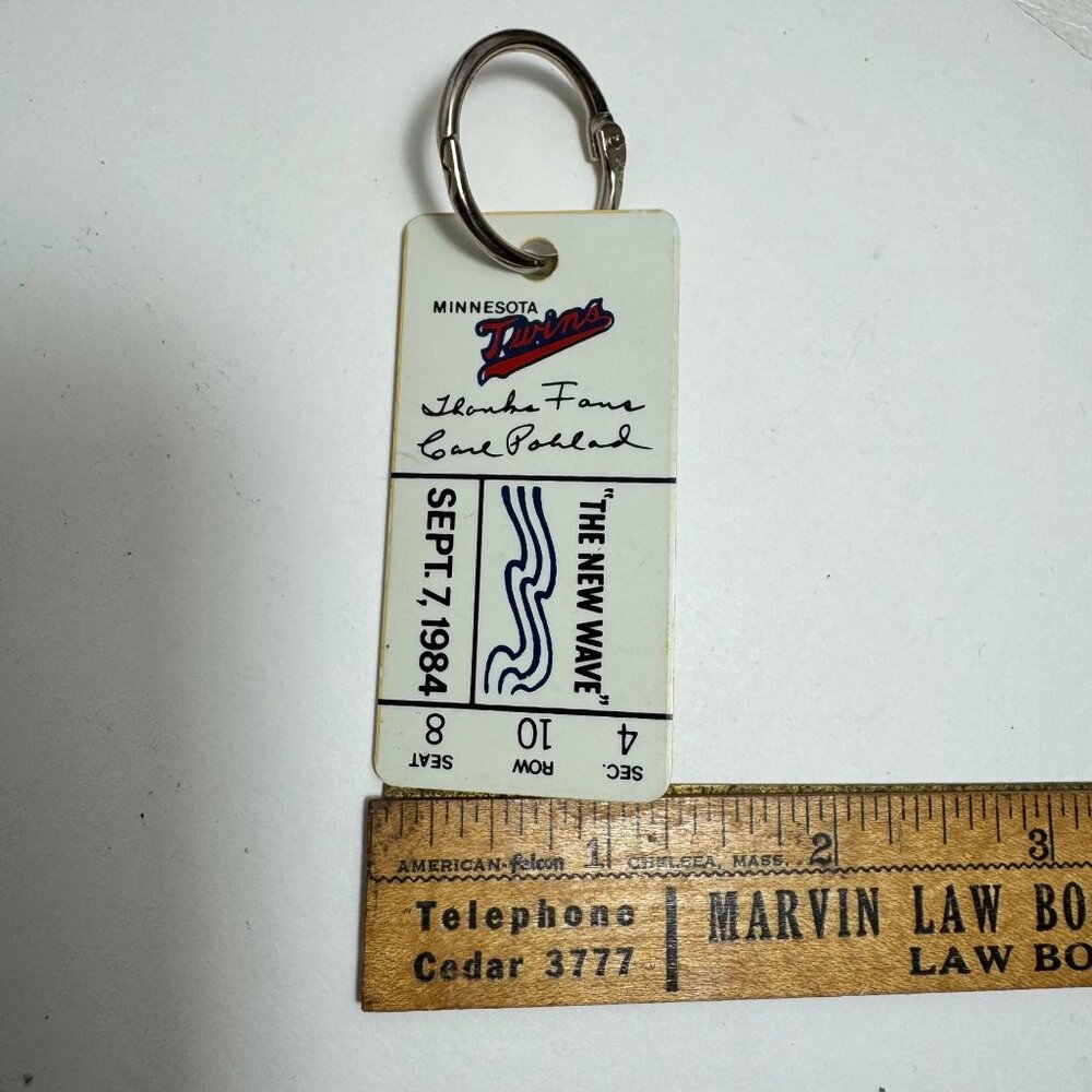 Minnesota Twins Baseball 80s Carl Pohlad Keychain Sept 7 1984 NewWave Thanks VTG - Picture 3 of 10